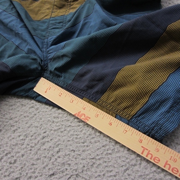 Toad& Co Men's 36 Swim Trucks short Stripe, drawstring, button zip pockets - Picture 13 of 16